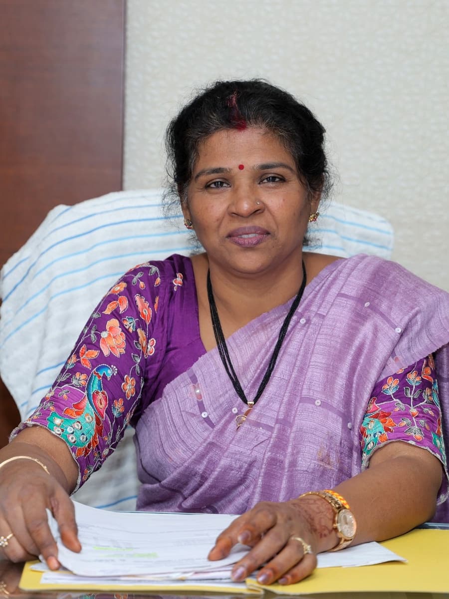 Mrs R. Shobha Reddy, Principal
